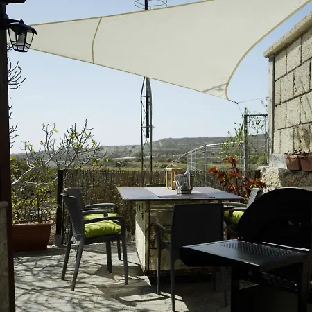Casa Zenaida بيت للعطل